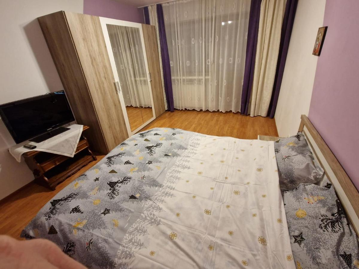 Apartament Victoria Apartment Târgu Jiu Exterior foto